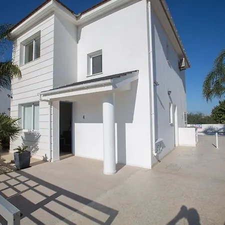 빌라 You Will Love This Luxury 3 Bedroom Holiday In With Private Pool 1692 프로타라스