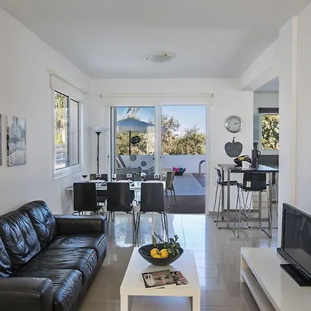 You Will Love This Luxury 3 Bedroom Holiday In With Private Pool 1692 Protaras